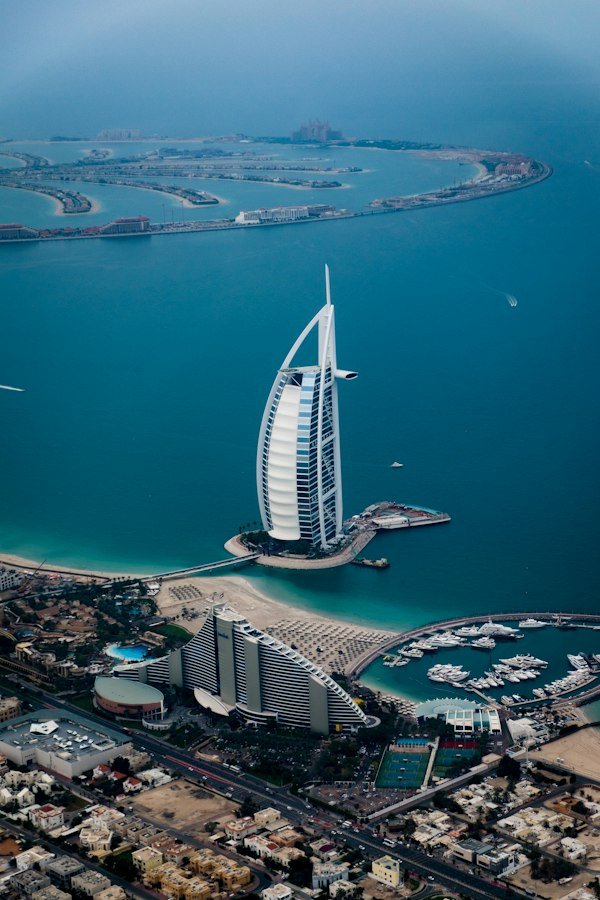 Commercial retail shops and office spaces in Abu Dhabi UAE